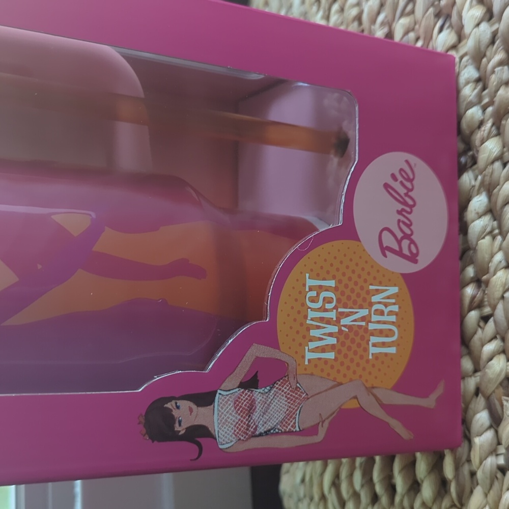 New In Box Stanley 40oz Barbie Collection - Picture 2 of 7
